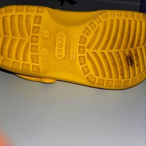 Yellow crocs size 3